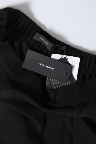 Γυναικείο παντελόνι Vero Moda, Μέγεθος M, Χρώμα Μαύρο, 63% πολυεστέρας, 33% βισκόζη, 4% ελαστάνη, Τιμή 16,29 €