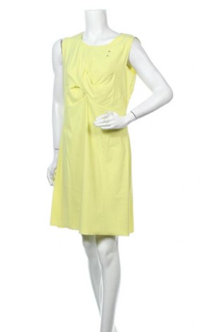 Kleid La Mode Est A Vous, Größe L, Farbe Grün, 78% Polyamid, 22% Elastan, Preis 44,69 €