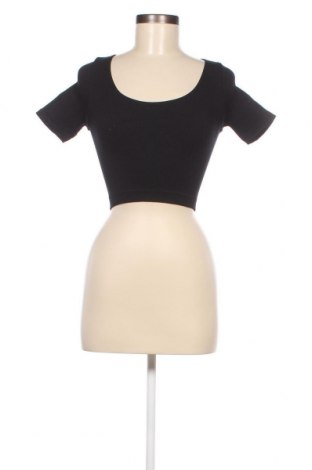 Дамска блуза Primark, Размер XS, Цвят Черен, 95% полиамид, 5% еластан, Цена 35,00 лв.