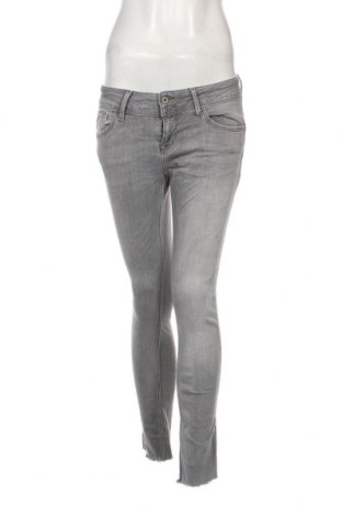 Γυναικείο Τζίν Cross Jeans, Μέγεθος S, Χρώμα Γκρί, Τιμή 8,83 €
