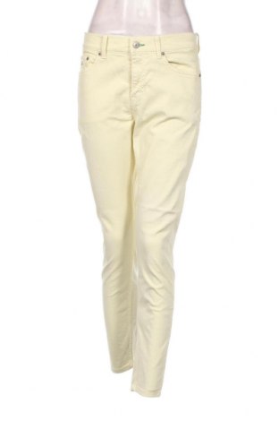 Дамски дънки Tommy Hilfiger, Размер M, Цвят Жълт, 98% памук, 2% еластан, Цена 84,00 лв.