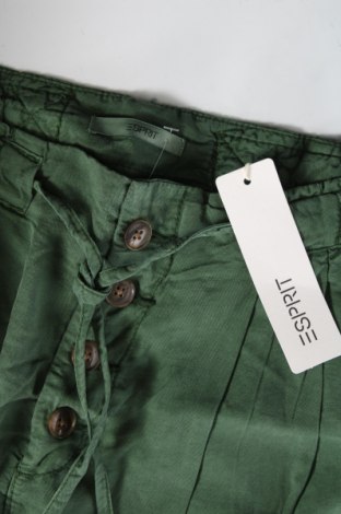 Pantaloni scurți de femei Esprit, Mărime XS, Culoare Verde, Preț 116,99 Lei