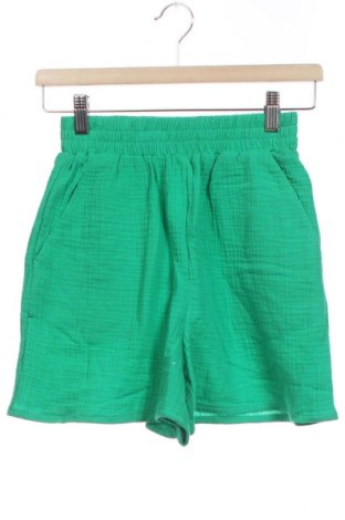 Pantaloni scurți de femei Review, Mărime XS, Culoare Verde, Bumbac, Preț 284,21 Lei