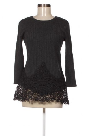 Дамски пуловер Karl Lagerfeld, Размер XS, Цвят Сив, Цена 141,00 лв.