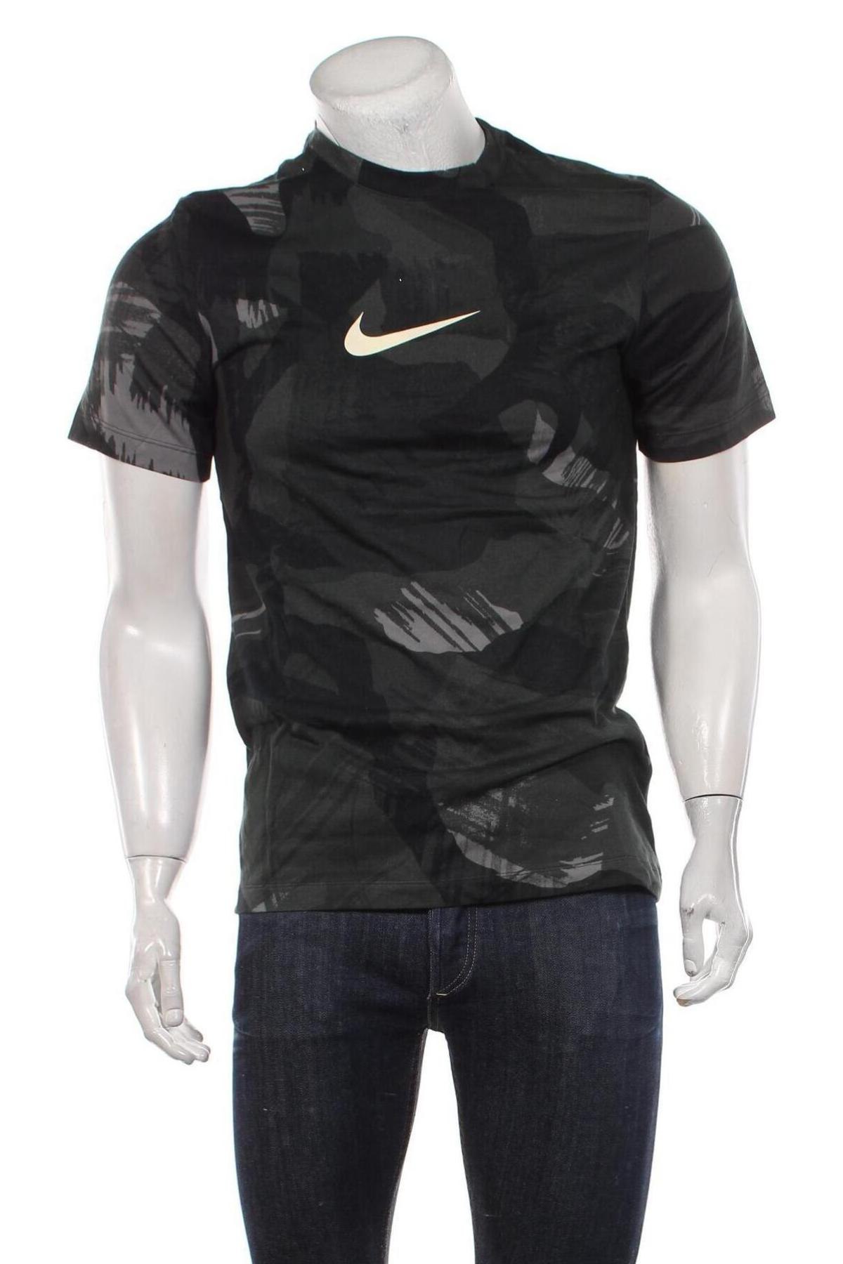 Ανδρικό t-shirt Nike, Μέγεθος S, Χρώμα Πολύχρωμο, Τιμή 46,91 €