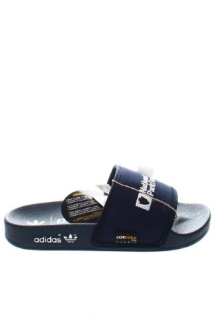 Papuci Adidas Originals, Mărime 37, Culoare Albastru, Preț 162,17 Lei