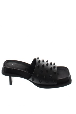 Pantofle H&M, Velikost 38, Barva Černá, Cena  479,00 Kč