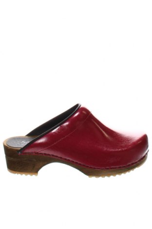 Pantofle Sanita, Velikost 39, Barva Červená, Cena  591,00 Kč
