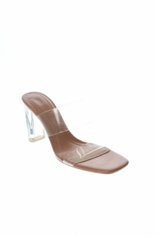 Papuci Zara, Mărime 41, Culoare Alb, Preț 101,25 Lei