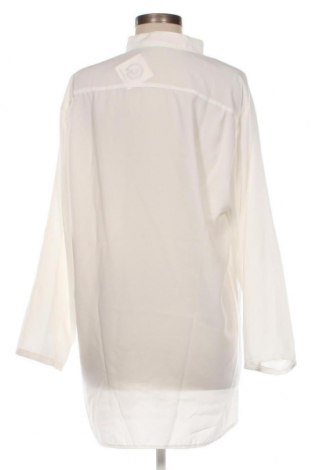 Дамска блуза, Размер S, Цвят Бял, Цена 10,00 лв.