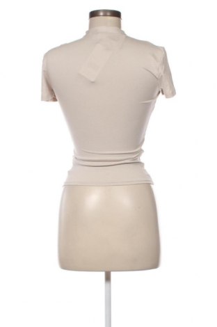 Γυναικεία μπλούζα ABOUT YOU X MILLANE, Μέγεθος S, Χρώμα Εκρού, Τιμή 52,58 €