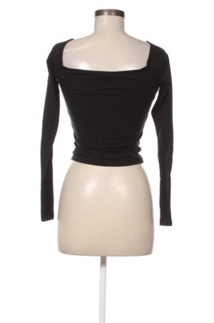 Γυναικεία μπλούζα ABOUT YOU X MILLANE, Μέγεθος M, Χρώμα Μαύρο, Τιμή 5,26 €