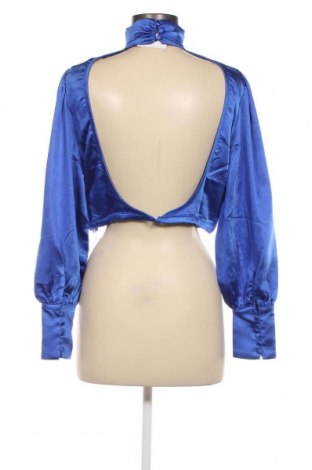 Damen Shirt ABOUT YOU x Emili Sindlev, Größe M, Farbe Blau, Preis 37,11 €