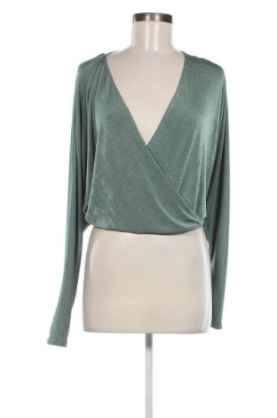 Дамска блуза ASOS, Размер S, Цвят Зелен, Цена 3,84 лв.