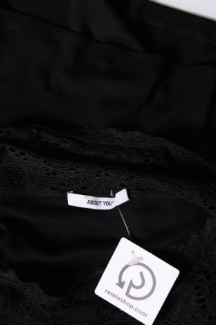 Дамска блуза About You, Размер M, Цвят Черен, Цена 8,40 лв.