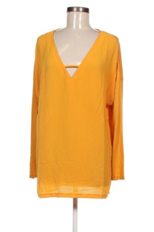 Дамска блуза About You, Размер XL, Цвят Жълт, Цена 7,60 лв.