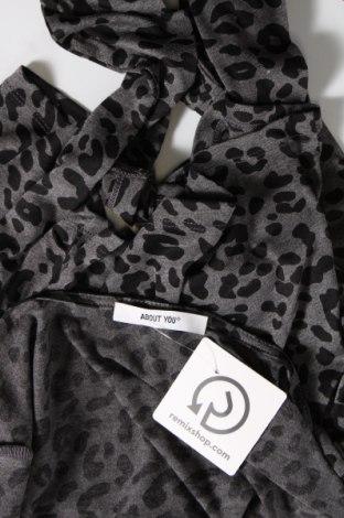 Γυναικεία μπλούζα About You, Μέγεθος S, Χρώμα Πολύχρωμο, Τιμή 3,71 €