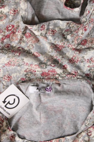 Γυναικεία μπλούζα Ajc, Μέγεθος S, Χρώμα Πολύχρωμο, Τιμή 2,47 €