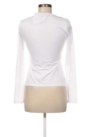 Дамска блуза Armani Jeans, Размер S, Цвят Бял, Цена 211,00 лв.