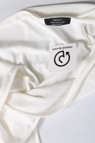 Damen Shirt Bershka, Größe M, Farbe Weiß, Preis 5,54 €