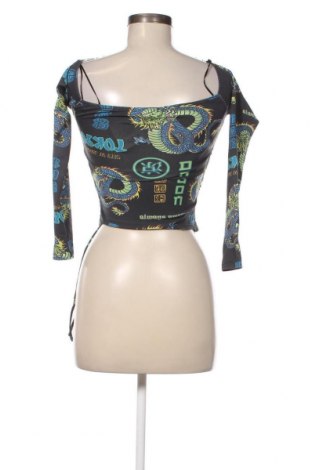 Γυναικεία μπλούζα Bershka, Μέγεθος S, Χρώμα Πολύχρωμο, Τιμή 1,76 €