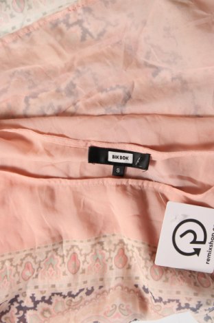 Γυναικεία μπλούζα Bik Bok, Μέγεθος S, Χρώμα Ρόζ , Τιμή 2,47 €
