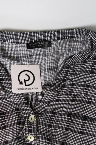 Damen Shirt Blind Date, Größe M, Farbe Mehrfarbig, Preis 1,98 €
