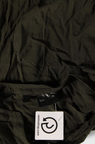 Γυναικεία μπλούζα Bpc Bonprix Collection, Μέγεθος M, Χρώμα Πράσινο, Τιμή 2,12 €