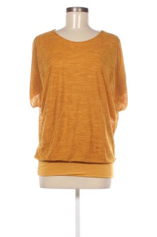 Γυναικεία μπλούζα Colloseum, Μέγεθος L, Χρώμα Κίτρινο, Τιμή 5,29 €