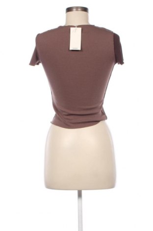 Дамска блуза Cropp, Размер S, Цвят Кафяв, Цена 43,33 лв.