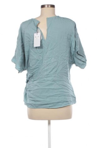 Дамска блуза Envii, Размер L, Цвят Син, Цена 10,80 лв.
