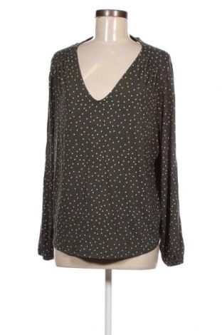 Дамска блуза Essentials by Tchibo, Размер XL, Цвят Зелен, Цена 9,12 лв.