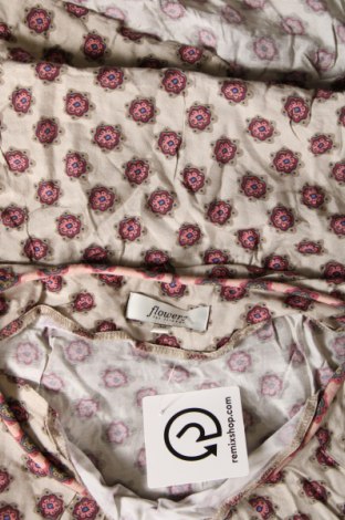 Γυναικεία μπλούζα Flowers For Friends, Μέγεθος S, Χρώμα Πολύχρωμο, Τιμή 13,36 €