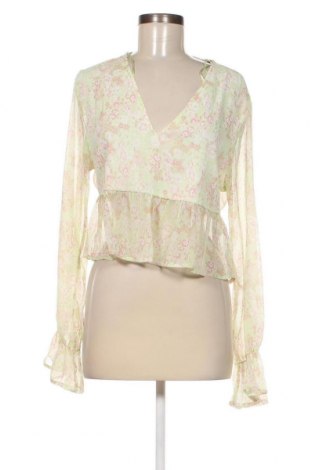 Γυναικεία μπλούζα Gina Tricot, Μέγεθος M, Χρώμα Πολύχρωμο, Τιμή 3,09 €