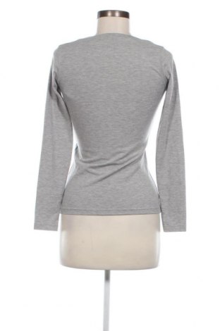 Damen Shirt Guess, Größe S, Farbe Grau, Preis 23,66 €