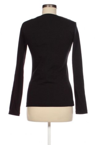 Дамска блуза Guess, Размер M, Цвят Черен, Цена 80,75 лв.