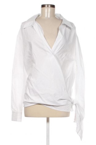 Γυναικεία μπλούζα Guido Maria Kretschmer for About You, Μέγεθος 3XL, Χρώμα Λευκό, Τιμή 25,23 €