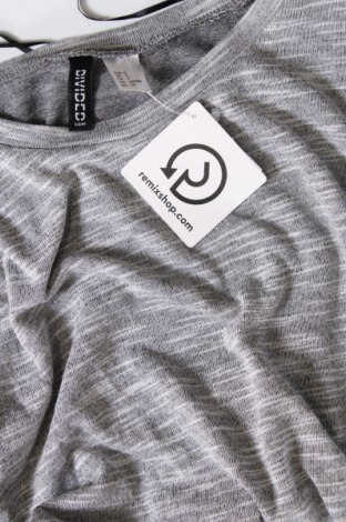 Damen Shirt H&M Divided, Größe S, Farbe Grau, Preis 2,64 €