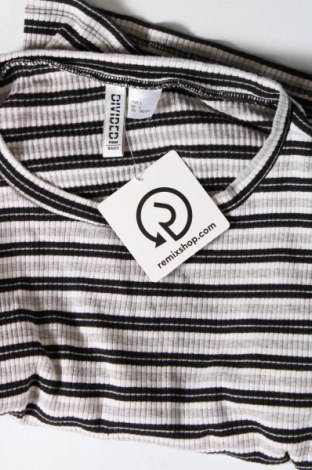 Damen Shirt H&M Divided, Größe L, Farbe Mehrfarbig, Preis 2,64 €