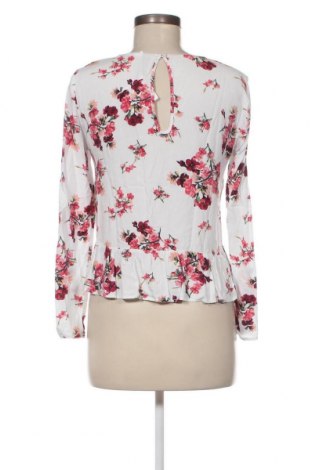 Дамска блуза H&M Divided, Размер XS, Цвят Бял, Цена 4,89 лв.