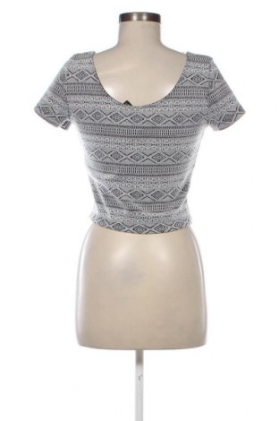 Γυναικεία μπλούζα H&M Divided, Μέγεθος M, Χρώμα Πολύχρωμο, Τιμή 4,08 €