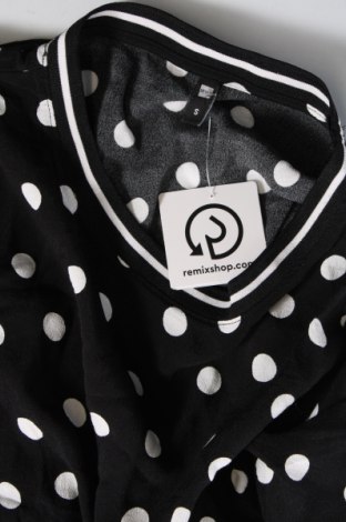 Γυναικεία μπλούζα Hema, Μέγεθος S, Χρώμα Μαύρο, Τιμή 2,70 €