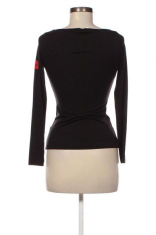 Дамска блуза Hugo Boss, Размер S, Цвят Черен, Цена 211,00 лв.