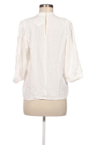 Дамска блуза Jacqueline De Yong, Размер M, Цвят Бял, Цена 19,00 лв.