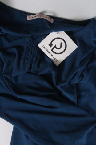 Дамска блуза LC Waikiki, Размер XL, Цвят Син, Цена 23,91 лв.