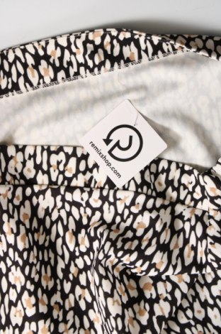Дамска блуза Marks & Spencer, Размер L, Цвят Многоцветен, Цена 12,00 лв.