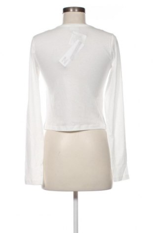 Дамска блуза Noisy May, Размер M, Цвят Бял, Цена 7,13 лв.