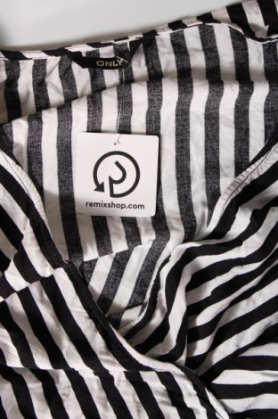 Γυναικεία μπλούζα ONLY, Μέγεθος L, Χρώμα Πολύχρωμο, Τιμή 1,61 €