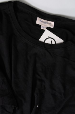 Дамска блуза ONLY Carmakoma, Размер L, Цвят Черен, Цена 15,00 лв.