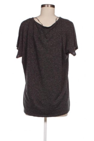 Damen Shirt Paprika, Größe XL, Farbe Grau, Preis 50,10 €